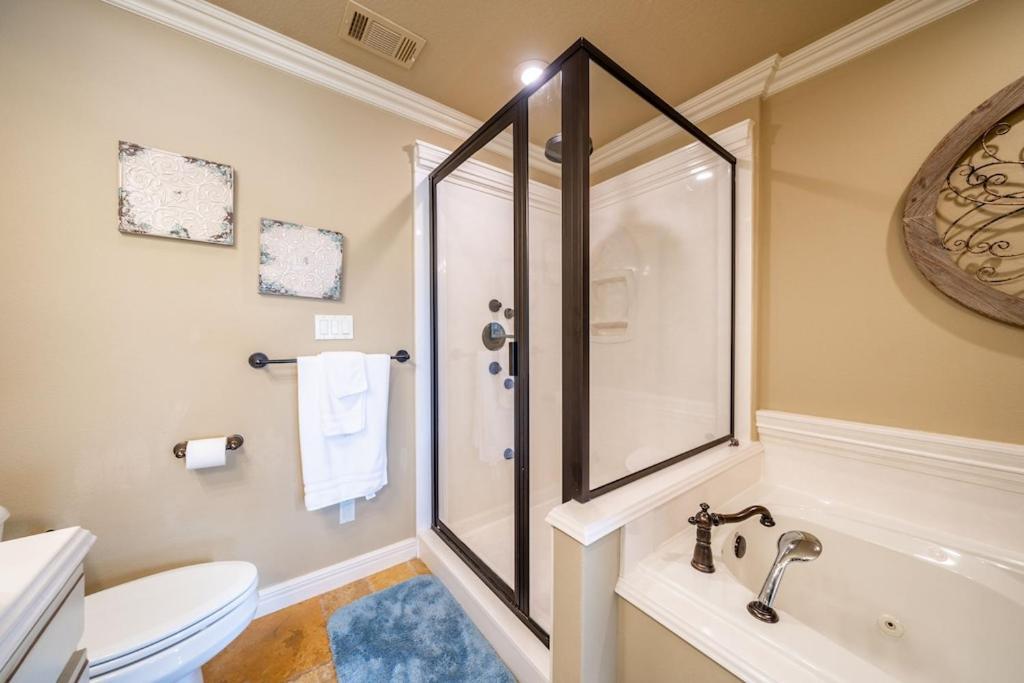 Views!! Luxury Condo W/Gourmet Kitchen, Breathtaking Views Lake Hamilton Buitenkant foto